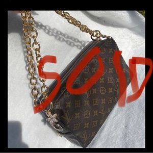 Louis Vuitton Monogram Trousse Toilette 28 shoulder bag
